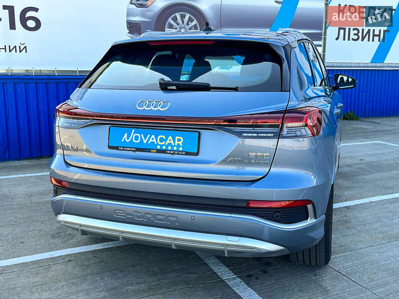 Позашляховик / Кросовер Audi Q4 e-tron 2023 в Києві