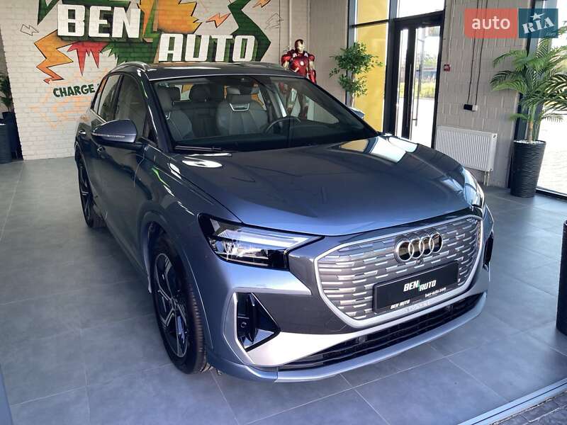 Внедорожник / Кроссовер Audi Q4 e-tron 2023 в Львове