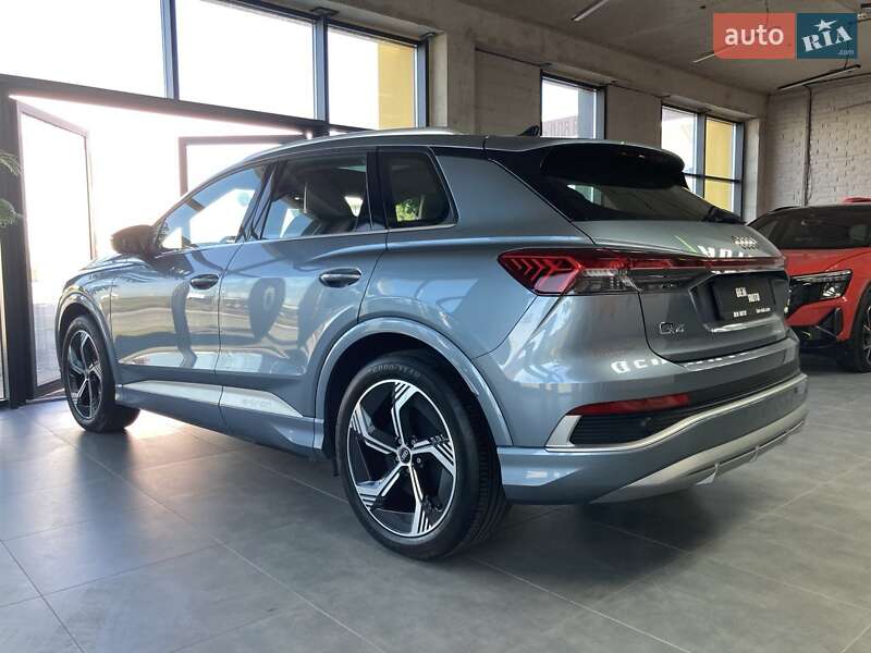 Внедорожник / Кроссовер Audi Q4 e-tron 2023 в Львове