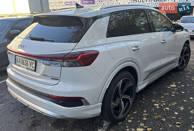 Внедорожник / Кроссовер Audi Q4 e-tron 2023 в Киеве