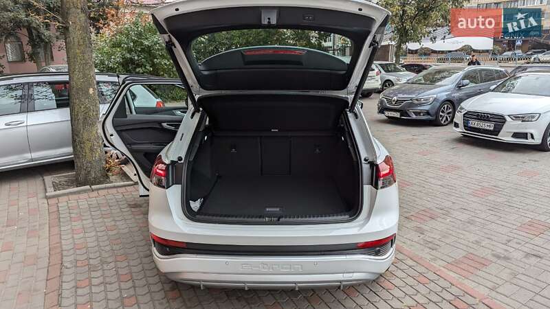 Позашляховик / Кросовер Audi Q4 e-tron 2025 в Києві фото 4 Позашляховик / Кросовер Audi Q4 e-tron 2025 в Києві