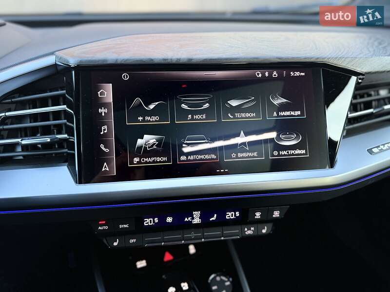 Позашляховик / Кросовер Audi Q4 e-tron 2024 в Львові