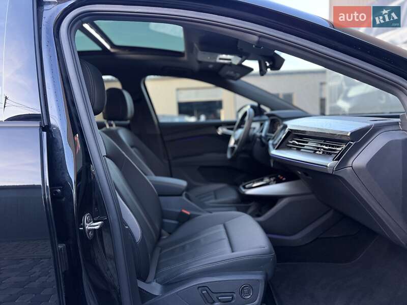 Позашляховик / Кросовер Audi Q4 e-tron 2024 в Львові