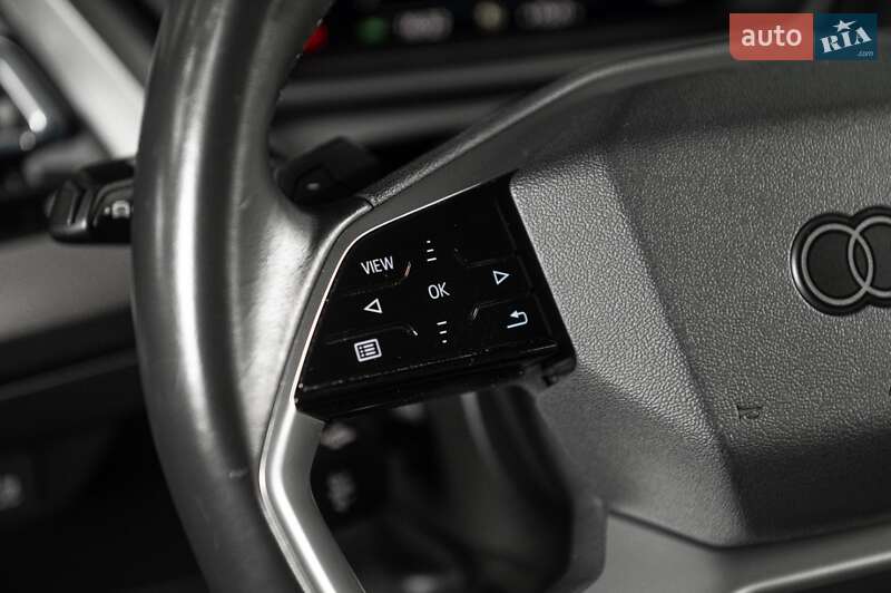 Позашляховик / Кросовер Audi Q4 e-tron 2021 в Одесі