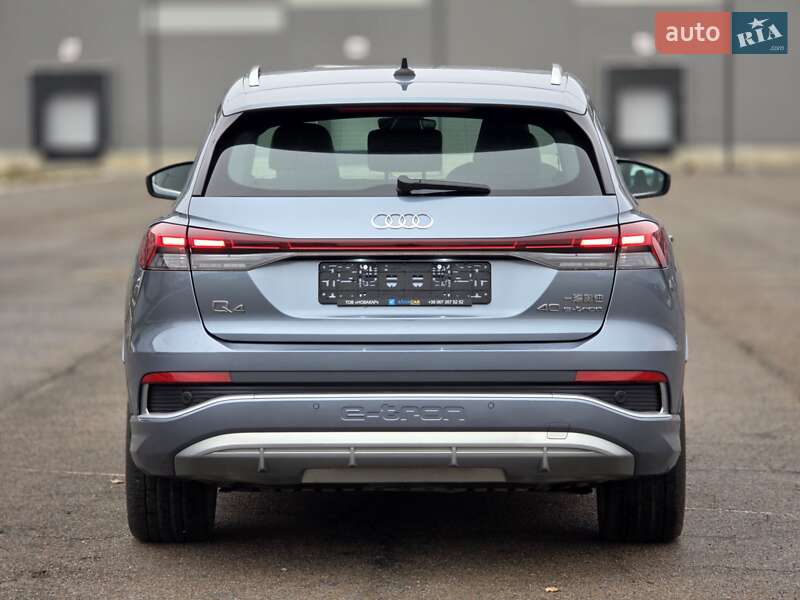 Внедорожник / Кроссовер Audi Q4 e-tron 2023 в Киеве