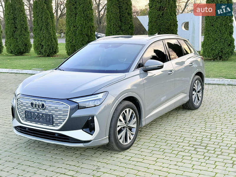 Позашляховик / Кросовер Audi Q4 e-tron 2023 в Одесі
