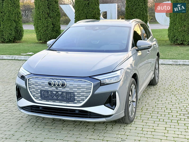 Позашляховик / Кросовер Audi Q4 e-tron 2023 в Одесі