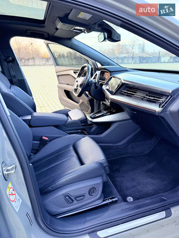 Позашляховик / Кросовер Audi Q4 e-tron 2023 в Одесі