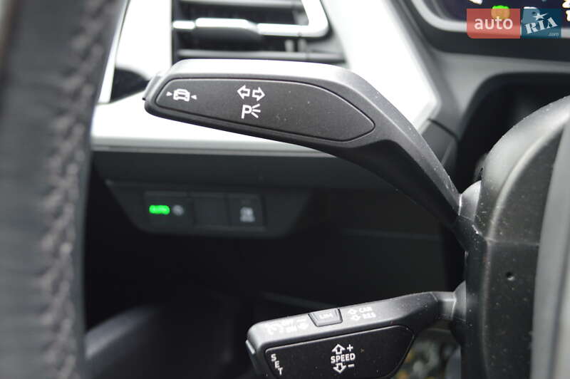 Внедорожник / Кроссовер Audi Q4 e-tron 2022 в Одессе