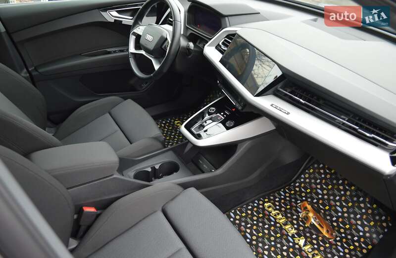 Внедорожник / Кроссовер Audi Q4 e-tron 2022 в Одессе