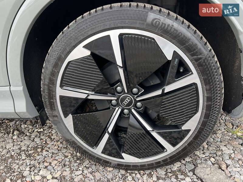 Внедорожник / Кроссовер Audi Q4 e-tron 2023 в Львове фото 16 Внедорожник / Кроссовер Audi Q4 e-tron 2023 в Львове