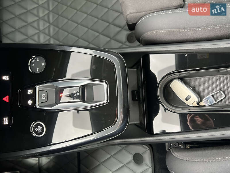 Внедорожник / Кроссовер Audi Q4 e-tron 2023 в Львове фото 21 Внедорожник / Кроссовер Audi Q4 e-tron 2023 в Львове