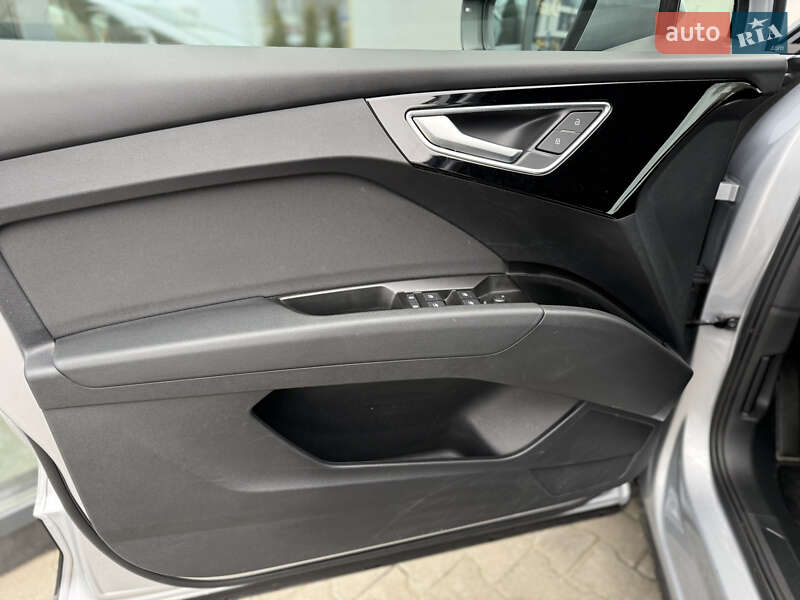 Внедорожник / Кроссовер Audi Q4 e-tron 2023 в Хмельницком фото 16 Внедорожник / Кроссовер Audi Q4 e-tron 2023 в Хмельницком