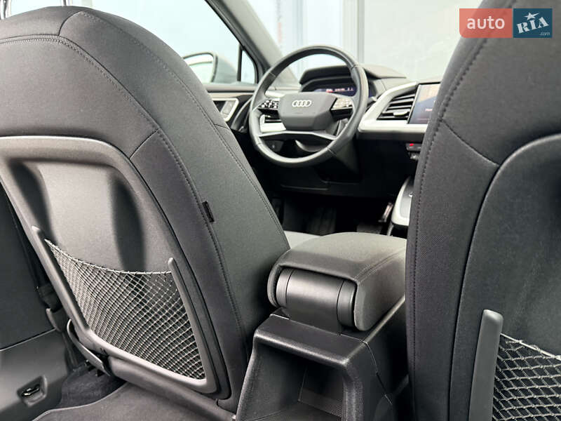 Внедорожник / Кроссовер Audi Q4 e-tron 2023 в Хмельницком фото 25 Внедорожник / Кроссовер Audi Q4 e-tron 2023 в Хмельницком