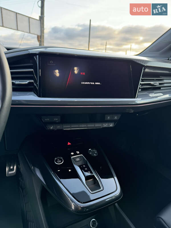 Внедорожник / Кроссовер Audi Q4 e-tron 2023 в Киеве фото 23 Внедорожник / Кроссовер Audi Q4 e-tron 2023 в Киеве