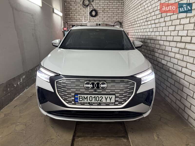 Audi Q4 e-tron 2024 Audi Q4 e-tron 2024