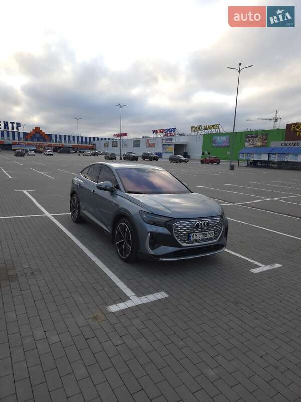 Внедорожник / Кроссовер Audi Q4 e-tron 2022 в Виннице фото 4 Внедорожник / Кроссовер Audi Q4 e-tron 2022 в Виннице