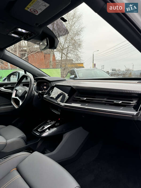 Внедорожник / Кроссовер Audi Q4 e-tron 2023 в Киеве фото 29 Внедорожник / Кроссовер Audi Q4 e-tron 2023 в Киеве