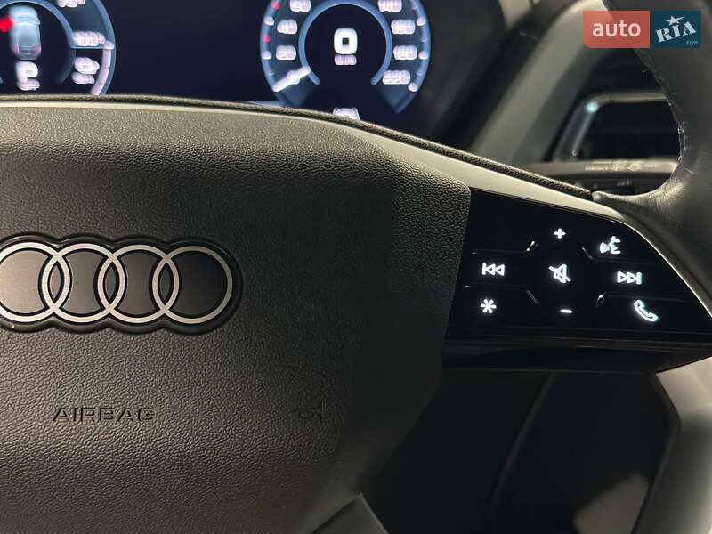 Внедорожник / Кроссовер Audi Q4 e-tron 2022 в Львове