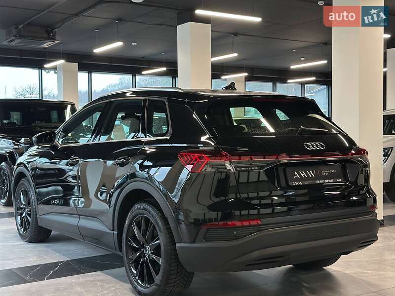 Внедорожник / Кроссовер Audi Q4 e-tron 2022 в Львове