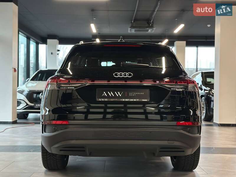 Внедорожник / Кроссовер Audi Q4 e-tron 2022 в Львове