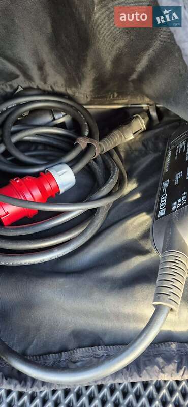 Внедорожник / Кроссовер Audi Q4 e-tron 2023 в Ивано-Франковске фото 35 Внедорожник / Кроссовер Audi Q4 e-tron 2023 в Ивано-Франковске