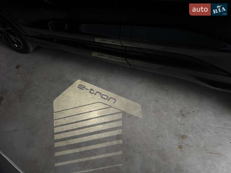 Внедорожник / Кроссовер Audi Q4 e-tron 2023 в Ивано-Франковске фото 21 Внедорожник / Кроссовер Audi Q4 e-tron 2023 в Ивано-Франковске