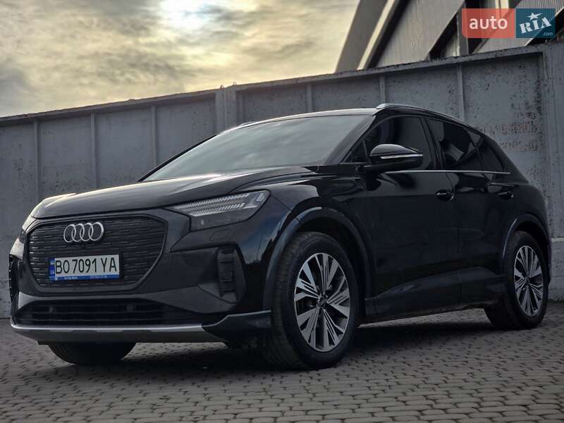 Внедорожник / Кроссовер Audi Q4 e-tron 2023 в Тернополе