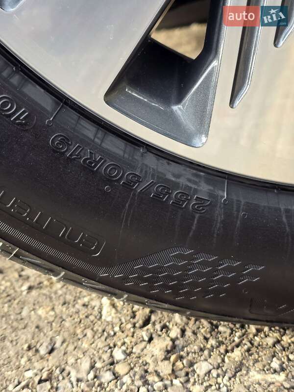 Внедорожник / Кроссовер Audi Q4 e-tron 2023 в Тернополе