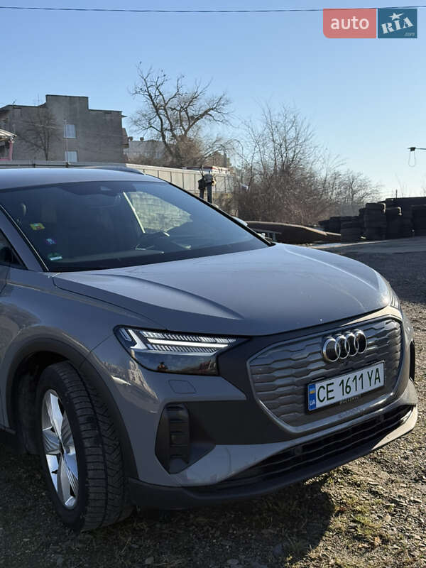 Внедорожник / Кроссовер Audi Q4 e-tron 2022 в Черновцах
