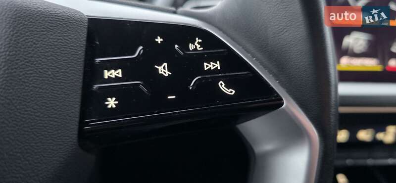 Внедорожник / Кроссовер Audi Q4 e-tron 2022 в Тернополе