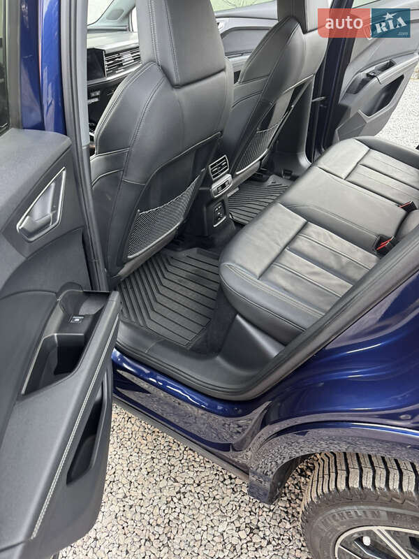 Внедорожник / Кроссовер Audi Q4 e-tron 2022 в Львове фото 25 Внедорожник / Кроссовер Audi Q4 e-tron 2022 в Львове