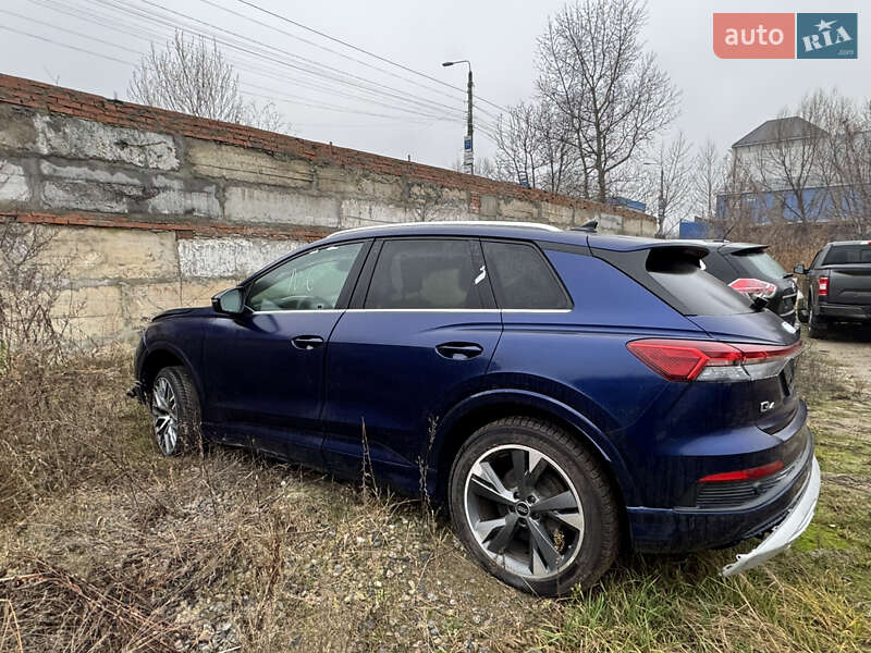 Внедорожник / Кроссовер Audi Q4 e-tron 2023 в Киеве