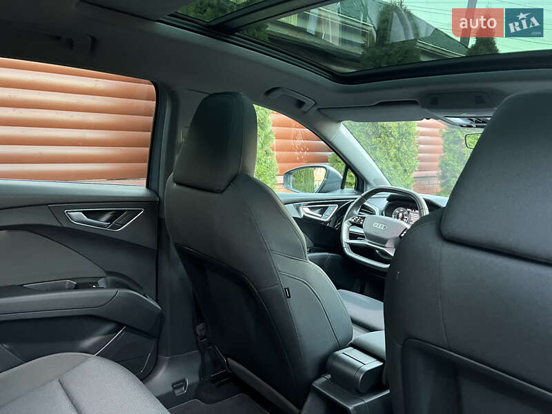 Внедорожник / Кроссовер Audi Q4 e-tron 2021 в Виннице