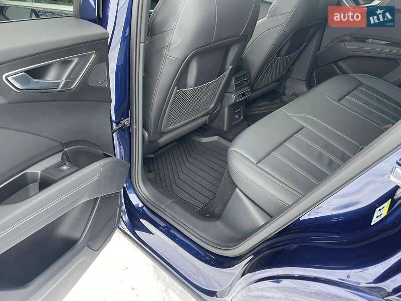 Внедорожник / Кроссовер Audi Q4 e-tron 2023 в Киеве фото 12 Внедорожник / Кроссовер Audi Q4 e-tron 2023 в Киеве