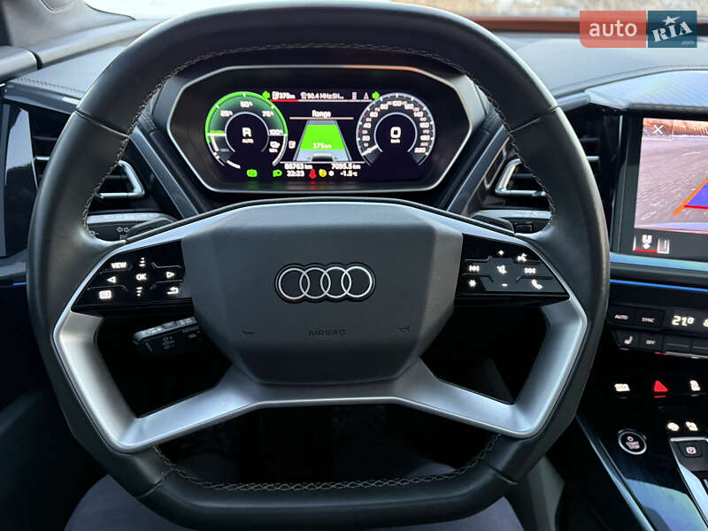 Внедорожник / Кроссовер Audi Q4 e-tron 2022 в Львове