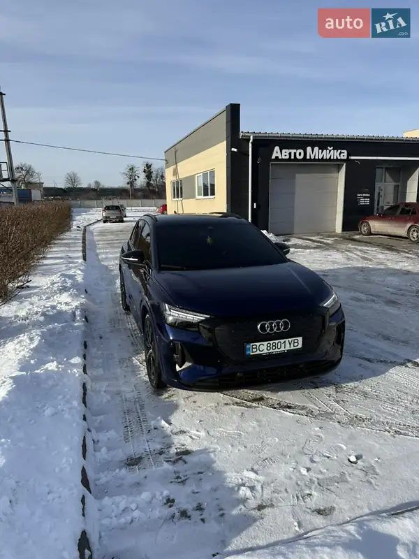 Audi Q4 e-tron 2022