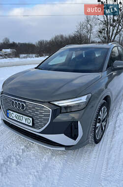 Позашляховик / Кросовер Audi Q4 e-tron 2022 в Львові