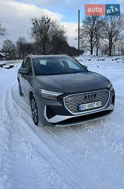 Позашляховик / Кросовер Audi Q4 e-tron 2022 в Львові