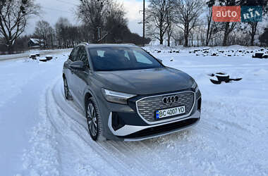 Позашляховик / Кросовер Audi Q4 e-tron 2022 в Львові