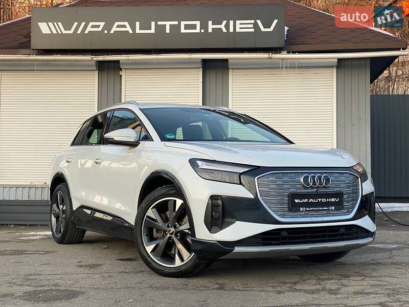 Внедорожник / Кроссовер Audi Q4 e-tron 2022 в Киеве