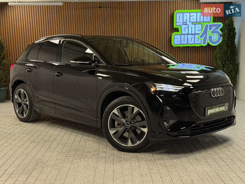 Внедорожник / Кроссовер Audi Q4 e-tron 2024 в Киеве