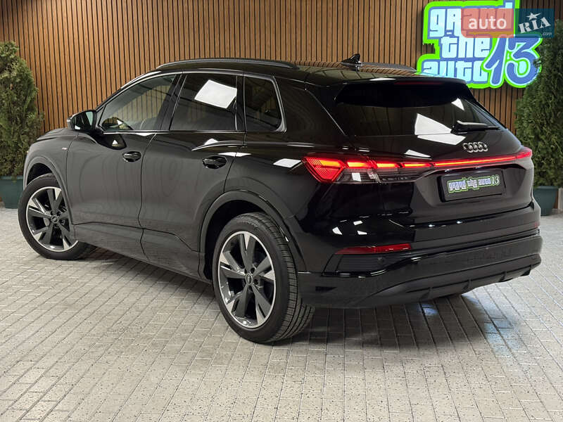 Внедорожник / Кроссовер Audi Q4 e-tron 2024 в Киеве