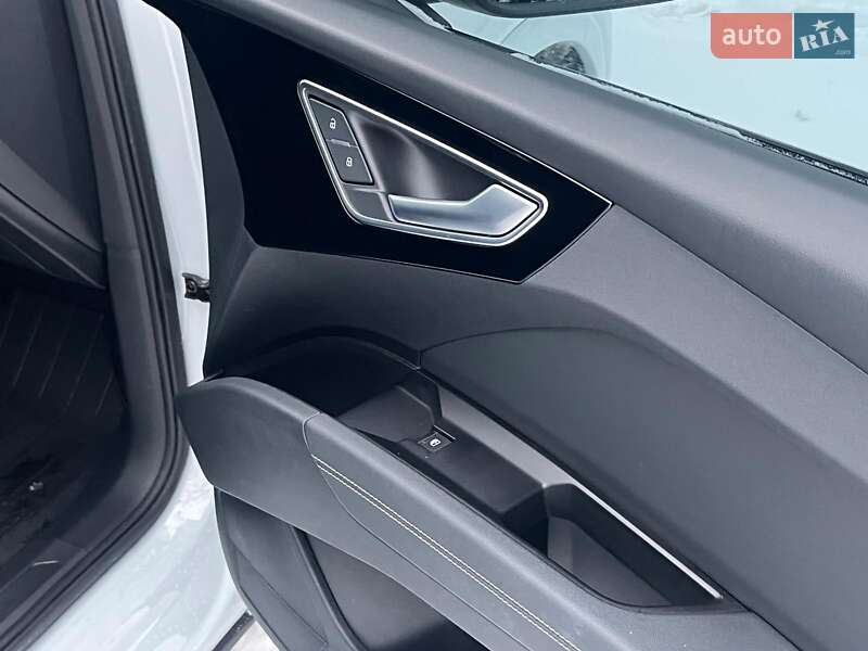 Внедорожник / Кроссовер Audi Q4 e-tron 2023 в Киеве фото 18 Внедорожник / Кроссовер Audi Q4 e-tron 2023 в Киеве