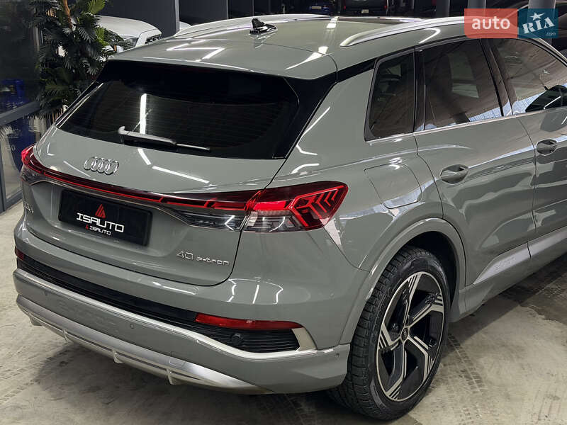 Внедорожник / Кроссовер Audi Q4 e-tron 2023 в Одессе