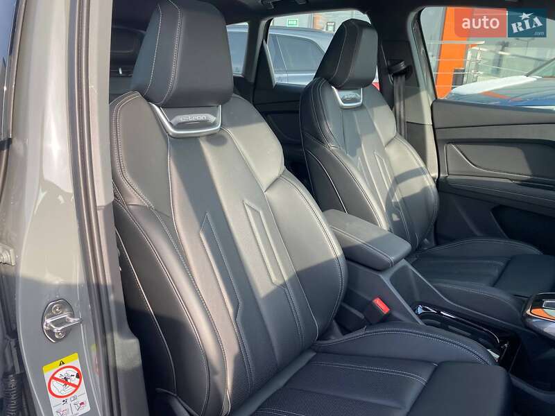 Позашляховик / Кросовер Audi Q4 e-tron 2024 в Львові фото 23 Позашляховик / Кросовер Audi Q4 e-tron 2024 в Львові