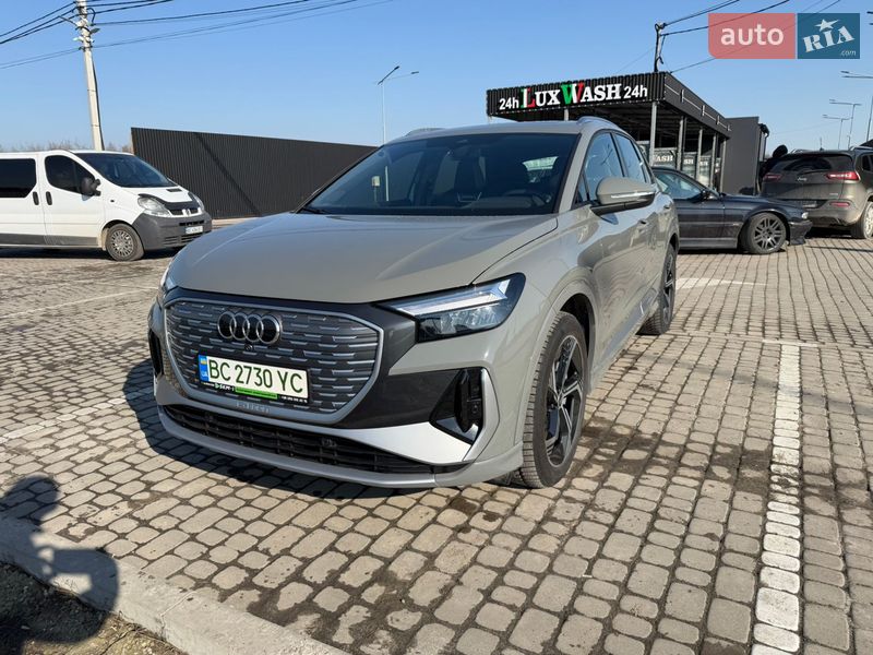 Внедорожник / Кроссовер Audi Q4 e-tron 2025 в Львове