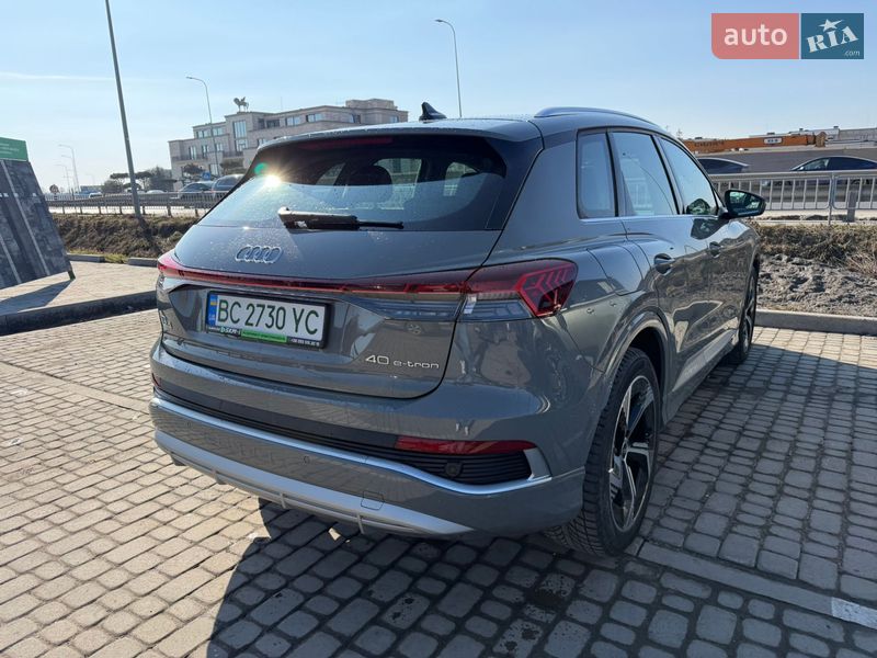 Внедорожник / Кроссовер Audi Q4 e-tron 2025 в Львове