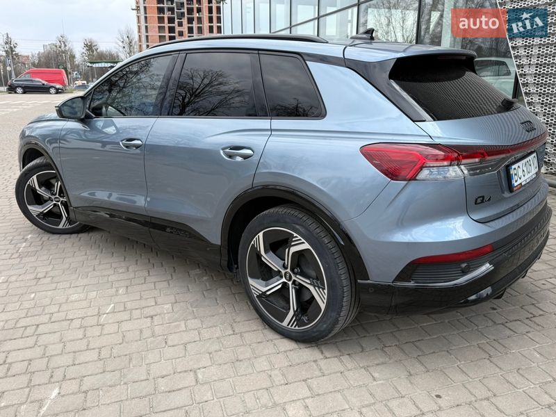 Внедорожник / Кроссовер Audi Q4 e-tron 2022 в Львове