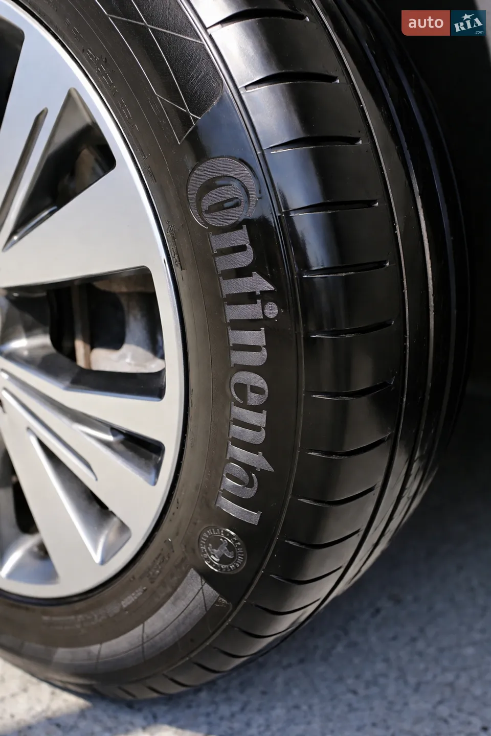 Audi Q4 e-tron 2022 VIN WAUZZZFZ1NP055494 фото оголошення 8 з 22